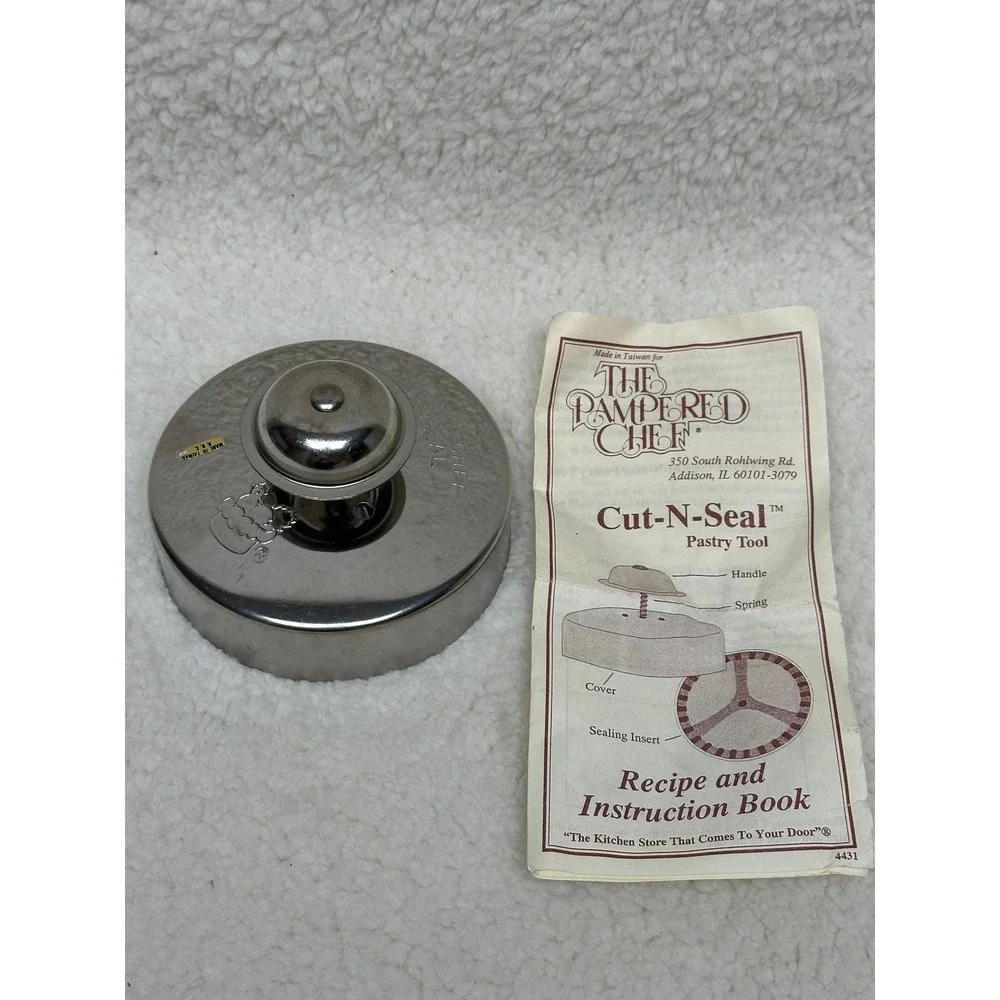 Pampered Chef Cut-N-Seal Pastry Tool Silver Stainless Steel 3.5 Inch Round 4431